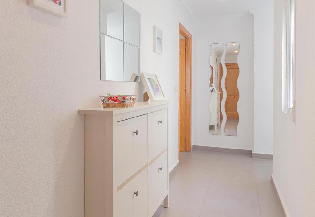 Seaview Modern Beach Apartment Guardamar del Segura Esterno foto